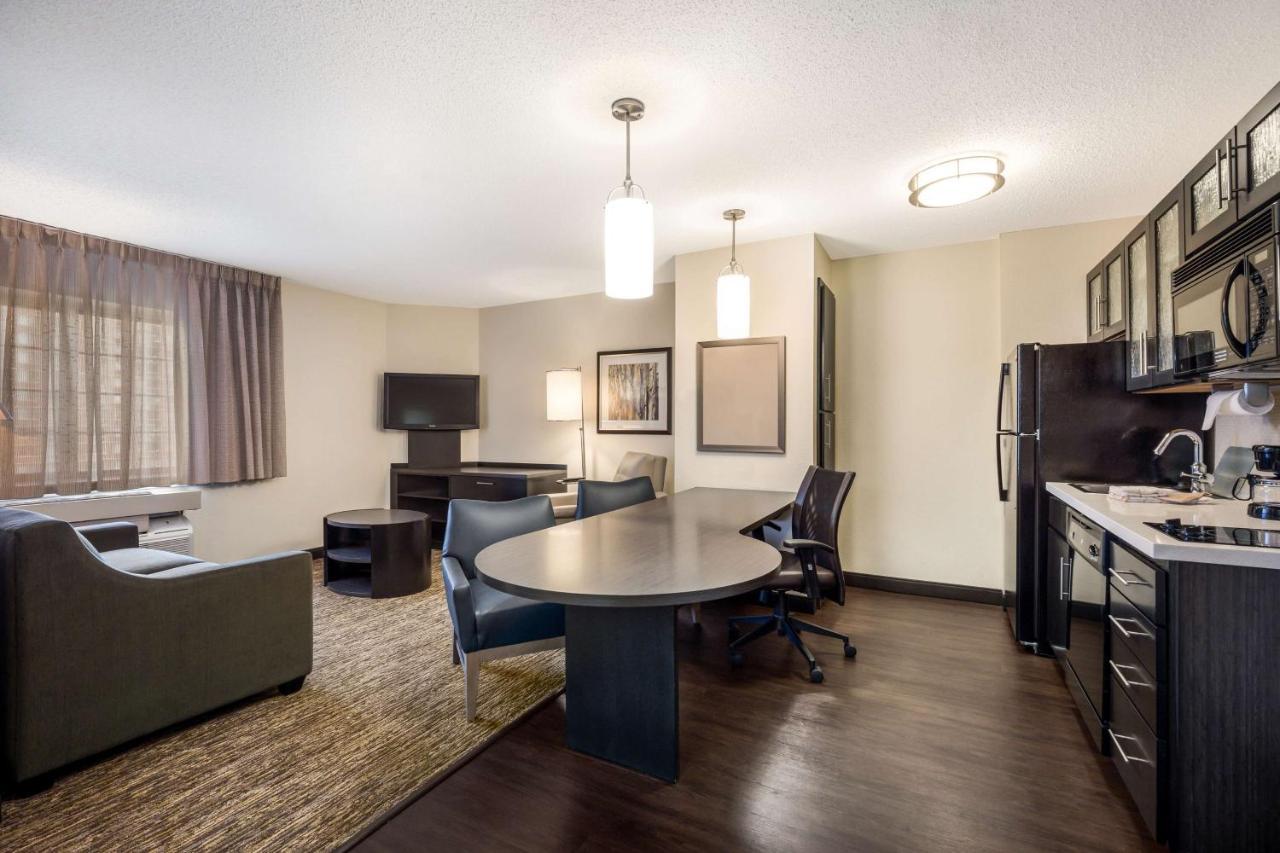 Sonesta Simply Suites Salt Lake City Airport Екстер'єр фото